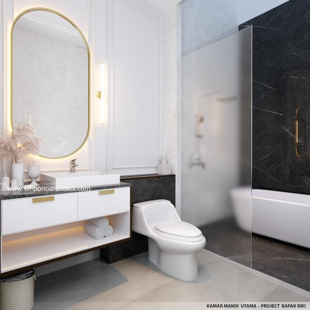 Desain Kamar Mandi Utama Rumah Mediteran Klasik 2.5 Lantai Bapak Fedie di Jakarta