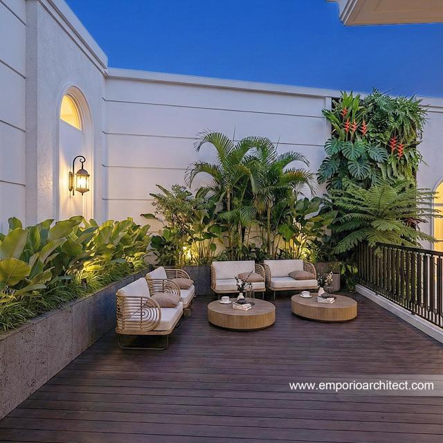 Desain Area Rooftop Rumah Mediteran 3 Lantai Ibu MRN di Banjarmasin