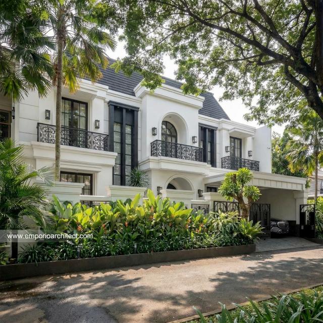 Desain Tampak Depan 3 Rumah Mediteran Klasik 2 Lantai Bapak ALX di Cinere, Depok