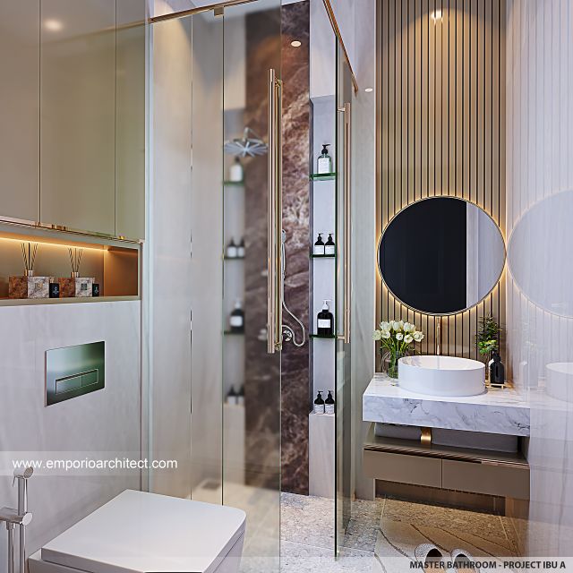 Desain Kamar Mandi Utama Rumah Mediteran Klasik 2 Lantai Ibu A di Rawamangun, Jakarta Timur