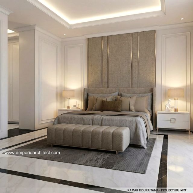 Desain Kamar Tidur Utama Rumah Mediteran Klasik 2 Lantai Ibu MRT di Sentul, Bogor