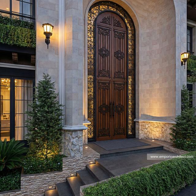 Desain Tampak Detail Depan 3 Rumah Mediteran Klasik 3 Lantai Bapak ZNL di Depok