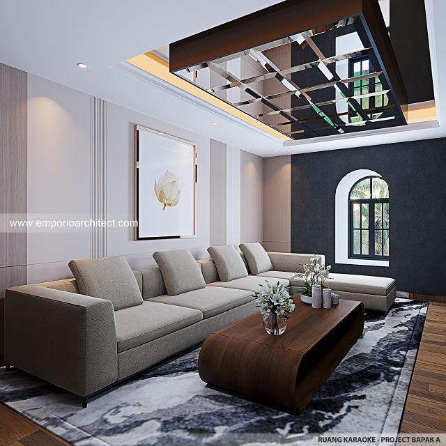 Desain Ruang Karaoke Rumah Mediteran Klasik 3 Lantai Bapak A di Semarang