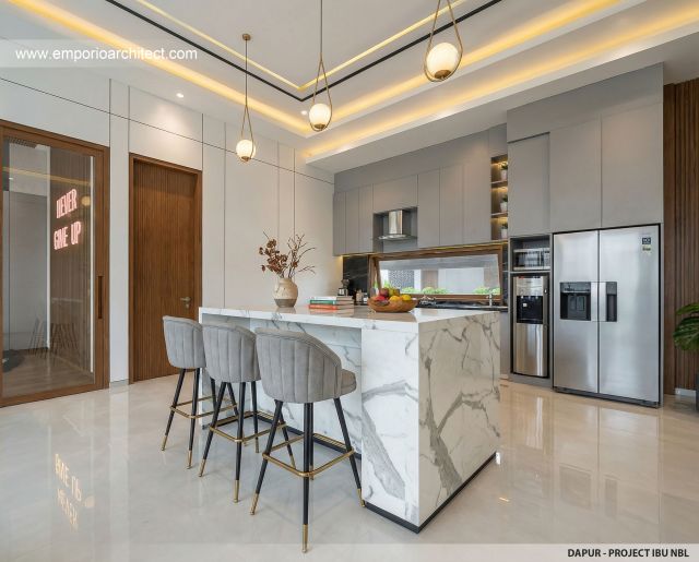 Desain Dapur Rumah Modern 1 Lantai Ibu NBL di Sragen, Jawa Tengah