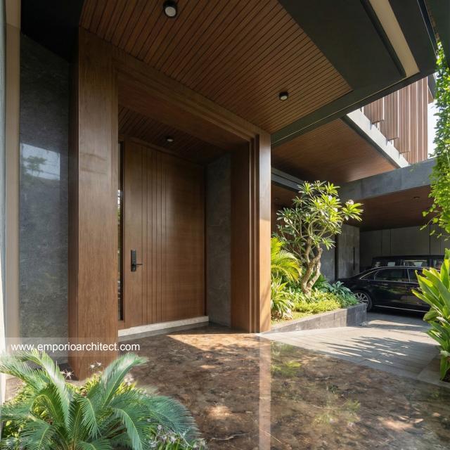 Desain Tampak Detail Depan 3 Rumah Modern 2 Lantai Ibu VV di Palembang