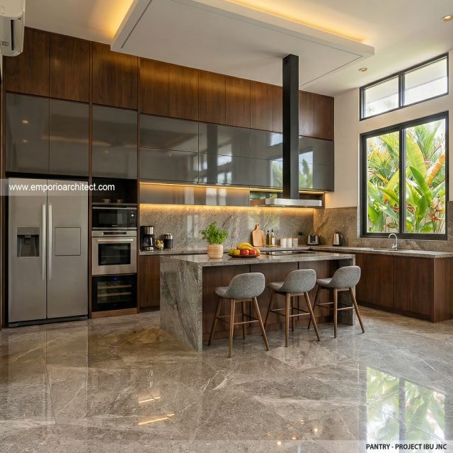 Desain Pantry Rumah Modern 2 Lantai Ibu JNC di Jakarta Selatan