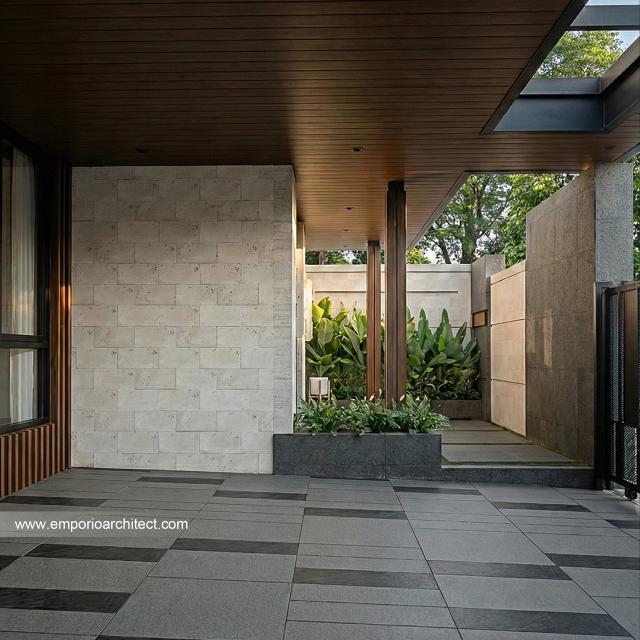 Desain Tampak Detail Depan 2 Rumah Modern 2 Lantai Bapak RRM di Bandung