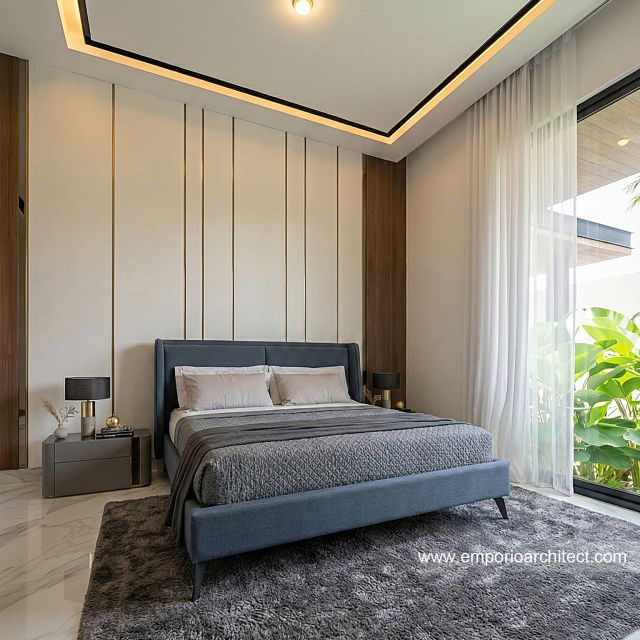 Desain Kamar Tidur Rumah Modern 2 Lantai Ibu MT di Jambi