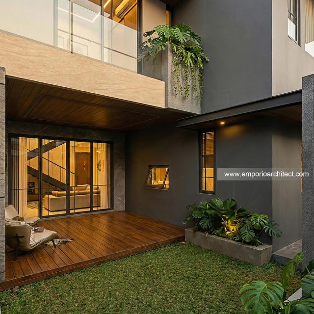 Desain Tampak Belakang Rumah Modern 2 Lantai Ibu SGY di Depok