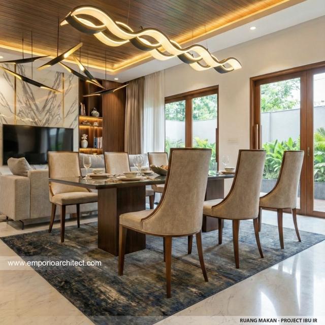Desain Ruang Makan Rumah Modern 2 Lantai Ibu IR di Denpasar, Bali