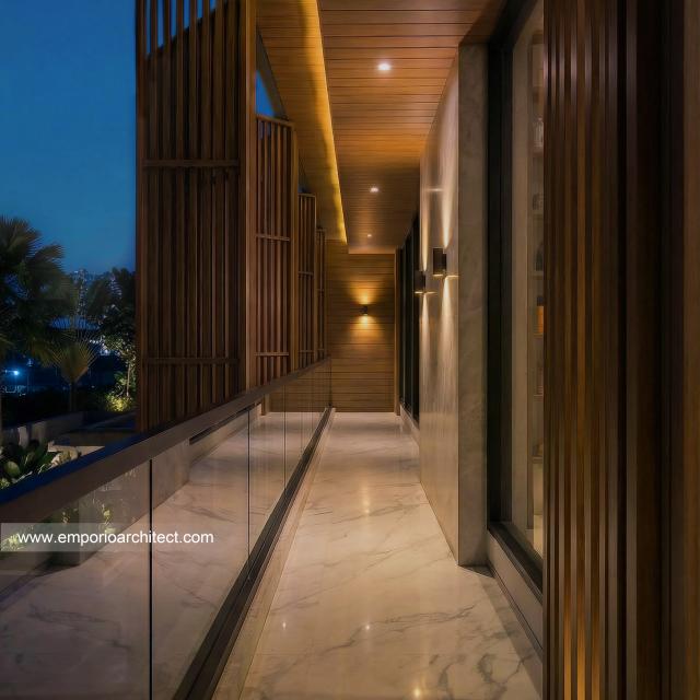 Desain Tampak Detail Depan 5 Rumah Modern 2 Lantai Ibu LVV di Denpasar, Bali