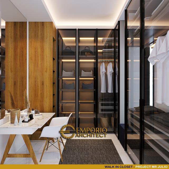 Desain Walk In Closet Rumah Modern 2 Lantai Mr. JL di Pererenan, Badung, Bali