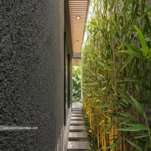 Desain Tampak Detail Belakang 2 Rumah Modern 2 Lantai Ibu SYL di Cengkareng, Jakarta Barat