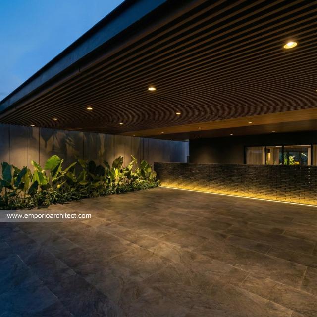 Desain Tampak Detail Garasi Rumah Modern 2 Lantai Bapak BBN di Bandung