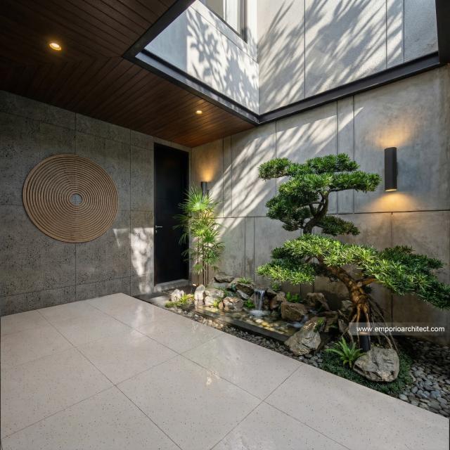Desain Tampak Detail Belakang Rumah Modern 2 Lantai Ibu AGL di Surabaya