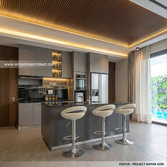 Desain Dapur Rumah Modern 2.5 Lantai Bapak ADN di Tegal, Jawa Tengah