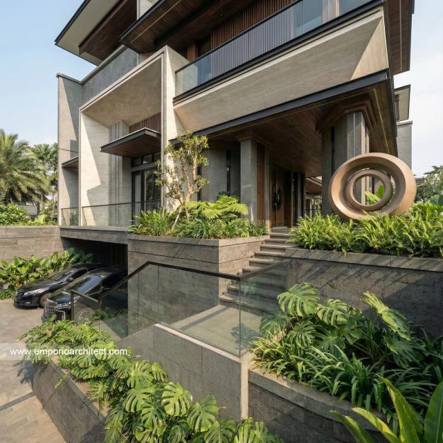 Desain Tampak Detail Depan 2 Rumah Modern 3 Lantai Bapak CHN di Bandung