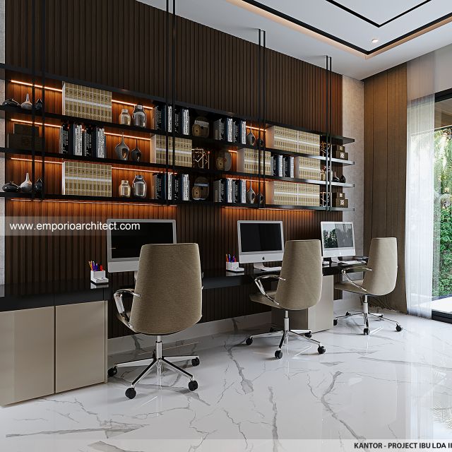 Desain Kantor Rumah Modern 3 Lantai Ibu LDA II di Surabaya