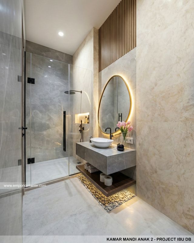 Desain Kamar Mandi Anak 2 Rumah Modern 3 Lantai Ibu DB di Samarinda