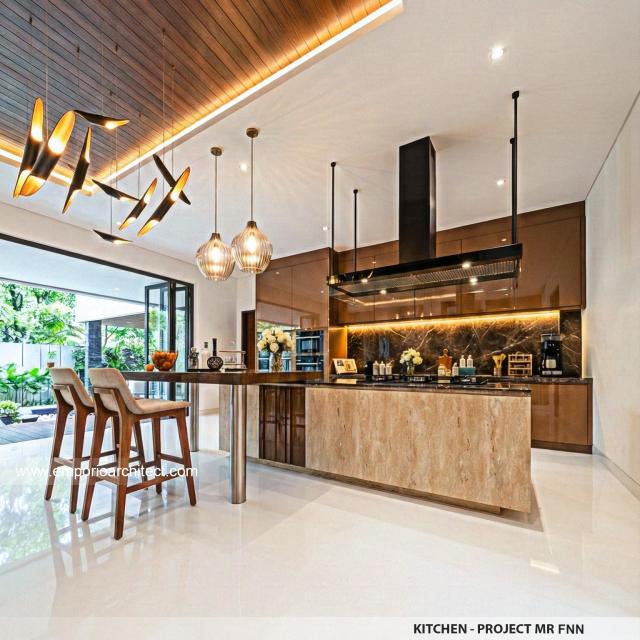 Desain Dapur Rumah Modern 3 Lantai Bapak FNN di Timor Leste