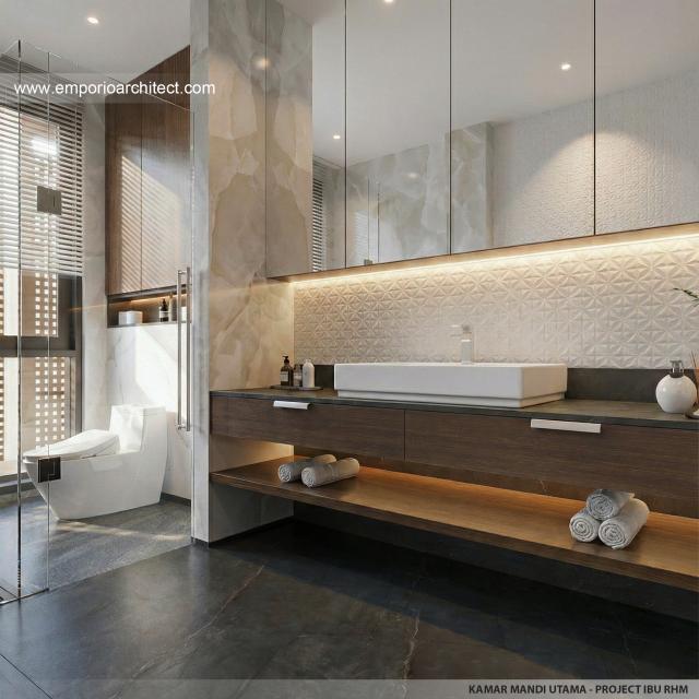 Desain Kamar Mandi Utama Rumah Modern 4 Lantai Ibu RHM di Tebet, Jakarta Selatan