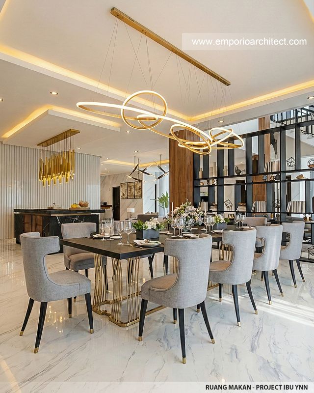 Desain Ruang Makan Rumah Modern 4 Lantai Ibu YNN di Uluwatu, Badung, Bali