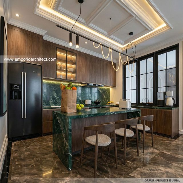 Desain Dapur Rumah Modern Klasik 4 Lantai Ibu KML di Jakarta Timur