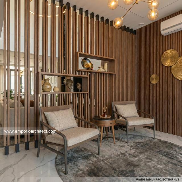 Desain Ruang Tamu Rumah Modern Minimalis 3 Lantai Ibu NVT di Jakarta Utara