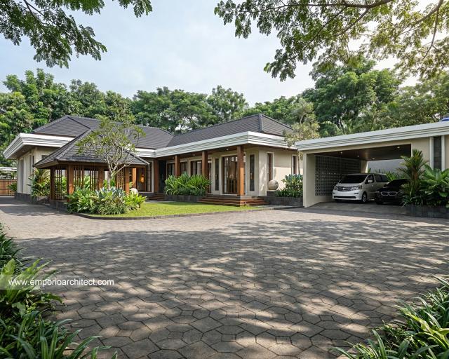 Desain Tampak Belakang Rumah Villa Bali Modern 1 Lantai Bapak RDD di Riau