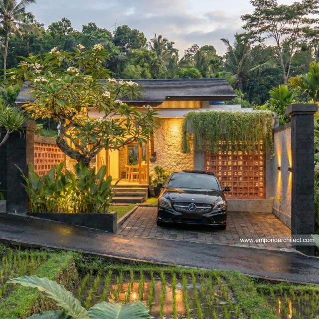 Desain Tampak Depan 2 Villa Modern 1 Lantai Mr. CMR di Tabanan, Bali