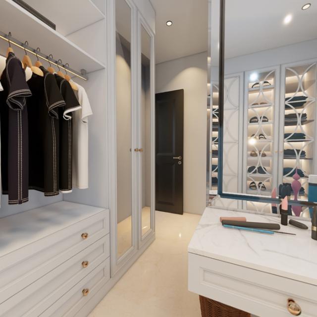 Walk In Closet